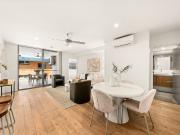 Stylish and Spacious Apartment in the Heart of Milton