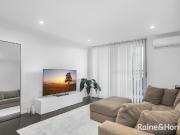 Stylish and Spacious Bayview Apartment