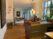 Stylish and spacious luxury flat in the Akazienkiez area...