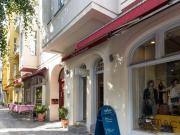 Stylish apartment between Ku‘damm and Savignyplatz,... Stylish apartment between Ku‘damm and Savignyplatz,...