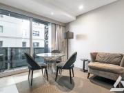 Stylish Apartment in Prime St Kilda Road Location