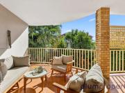 “Stylish Apartment in Prime Taringa Location”