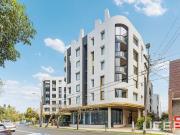 Stylish apartment in sought after Amara Complex near...
