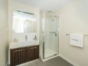 Stylish apartment living on St Kilda Road