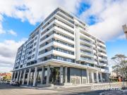 Stylish Apartment with Ocean Glimpses