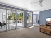 Stylish Beachside Apartment