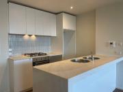 Stylish CBD Apartment – 2 Bedrooms or 1 + Study with...
