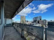 Stylish CBD Apartment – 2 Bedrooms or 1 + Study with...