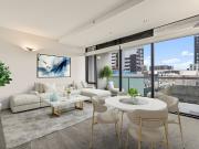 Stylish city convenience with the Carlton vibe!