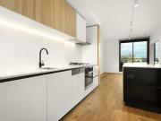 Stylish City Edge Living at Rosslyn Apartments!