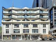 Stylish City Living in the Heart of Melbourne CBD