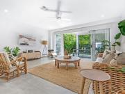 Stylish Coastal Haven Fully Furnished & Garden...