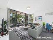 Stylish Comfort Meets Convenience 2 Bed, 2 Bath with Parking