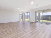 Stylish Comfort Near the Coast