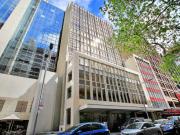 STYLISH COMMERCIAL SUITE IN A PREMIUM LOCATION BETWEEN...