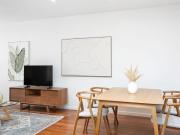 Stylish Contemporary Apartment in Mosman MOS27