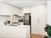 Stylish Contemporary Apartment in Mosman MOS27