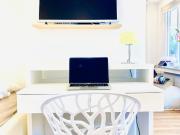 Stylish cosy studio, central at Rotkreutzplatz, near...