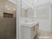 Stylish Family Home in Prime Redland Bay Location