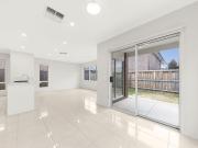 Stylish Family Home in Prime Williams Landing Location