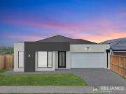 Stylish Family Living in a Prime Sunbury Location Stylish Family Living in a Prime Sunbury Location