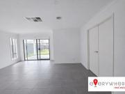 Stylish Family Living in the Heart of Cloverton Estate