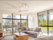 Stylish Fully Furnished 1 Bedroom Apartment in the Heart...