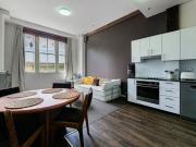 Stylish Fully Furnished One Bedroom in Iconic...