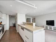 Stylish Furnished Apartment in a Prime Location