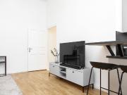 STYLISH FURNISHED APARTMENT IN THE HEART OF PANKOW,...