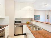 Stylish Garden Apartment with Private Entrance and...