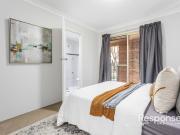 Stylish Ground Floor Apartment with Courtyard & Resort...