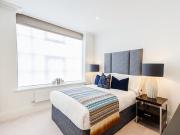Stylish Hammersmith Riverside Apartment | 2 Beds, 2 Baths