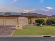 Stylish Homette Between the Lake and the Coast!