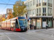 Stylish Inner City Apartment with Private Entrance...