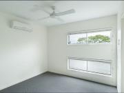 Stylish Inner City Living – Four Bedrooms, Four Bathrooms!