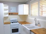 Stylish Inner City Living in Leafy Greenslopes. UNDER OFFER