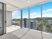 “Stylish Inner City Living in the Sought After Illumina... “Stylish Inner City Living in the Sought After Illumina...