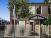 Stylish inner north living with courtyard charm