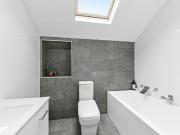 Stylish, Lakeside Family Living 841sqm Approx. Lot