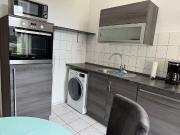 Stylish large apartment 3 bedrooms balcony parking space...