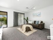 Stylish Living in Daisy Hill: Your Ideal Rental Awaits!