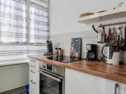 Stylish Living in Prime Charlottenburg Location – Bright... Stylish Living in Prime Charlottenburg Location – Bright...