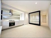 STYLISH LIVING IN THE HEART OF SOUTH YARRA!