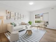 Stylish & Low Maintenance Living in a Prime City Fringe...