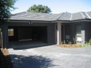 Stylish, Low Maintenance Living in a Prime Glen Waverley...