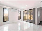 Stylish & Low Maintenance Living in the Heart of Park Ridge