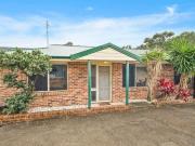 Stylish, Low Maintenance Villa in a Sought After Location