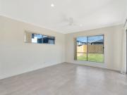 STYLISH MODERN 4 BEDROOM LUXURY HOME IN ARUNDEL...