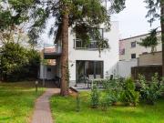 Stylish & modern apartment in dream location with garden...